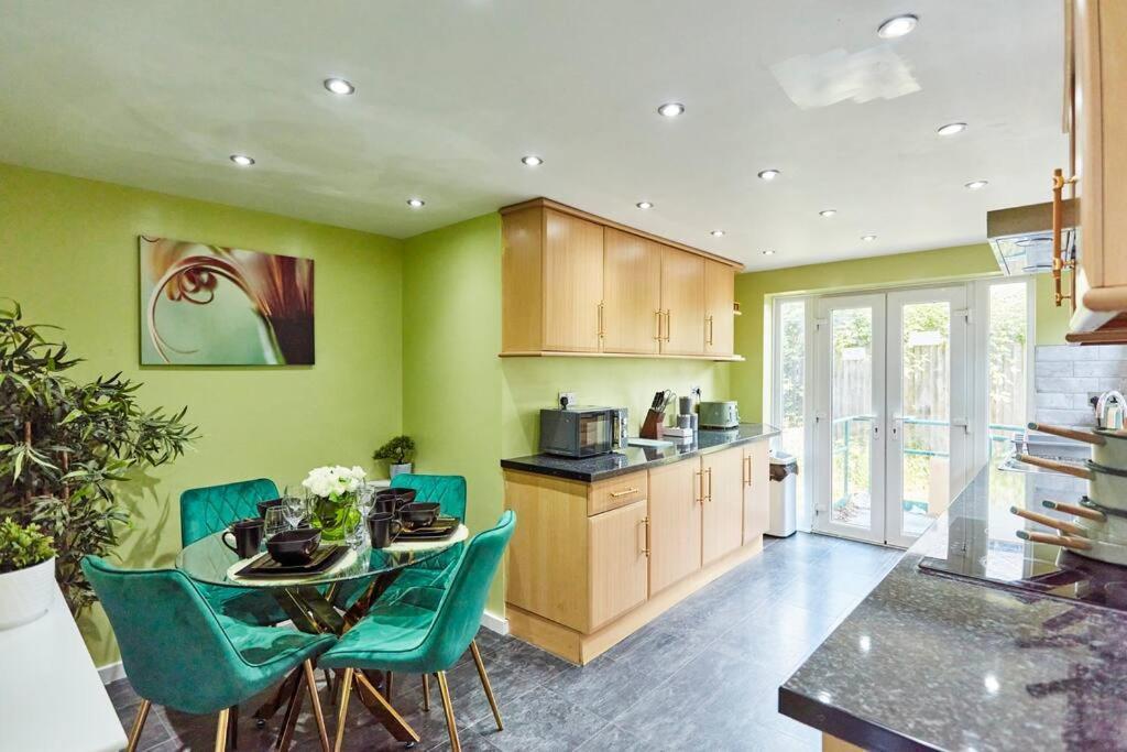*Little Haven In Leeds* ¤Private Parking¤ Ensuite Лидс Экстерьер фото