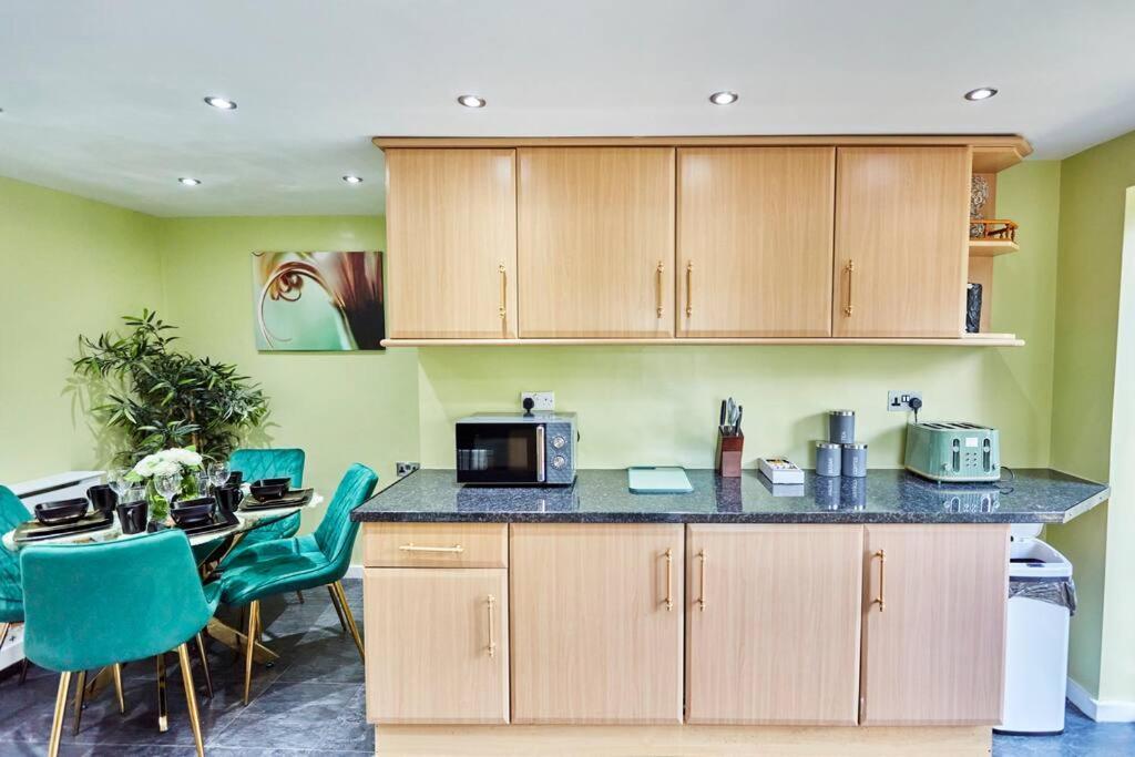 *Little Haven In Leeds* ¤Private Parking¤ Ensuite Лидс Экстерьер фото